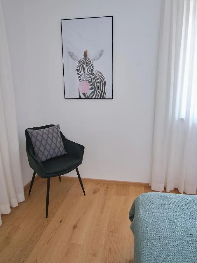 Nxt Liv I Kliniknah I 120Qm Mit Balkon I Nah Zu Seen & Berge Bad Aibling